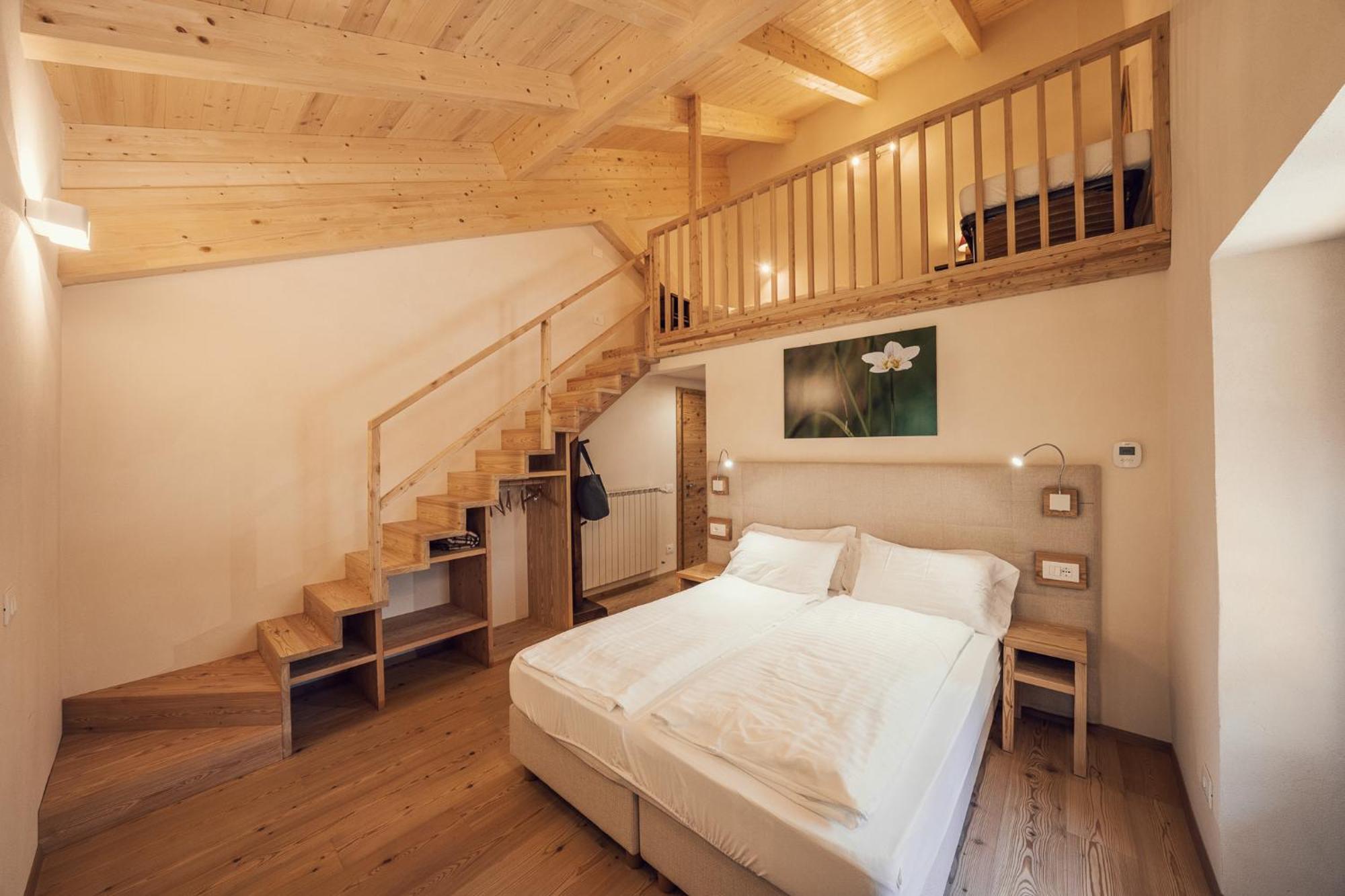 Albergo Locanda Mistral Acceglio Eksteriør billede
